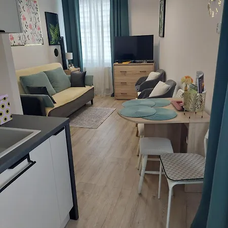 Baza ślęża , Nowoczesny W Sercu Sobótki * Sobótka